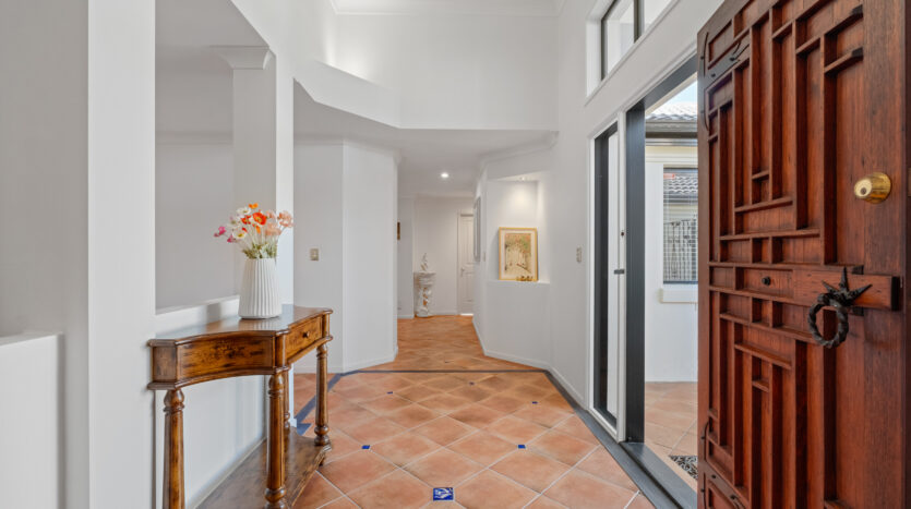 56 Ontario Crescent, Parkinson, QLD 4115